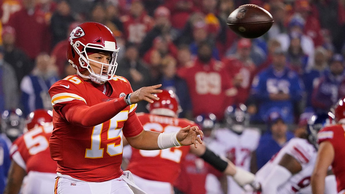 Kansas City Chiefs quarterback Patrick Mahomes throws during the first half of an NFL football game against the New York Giants Monday, Nov. 1, 2021, in Kansas City, Mo. 