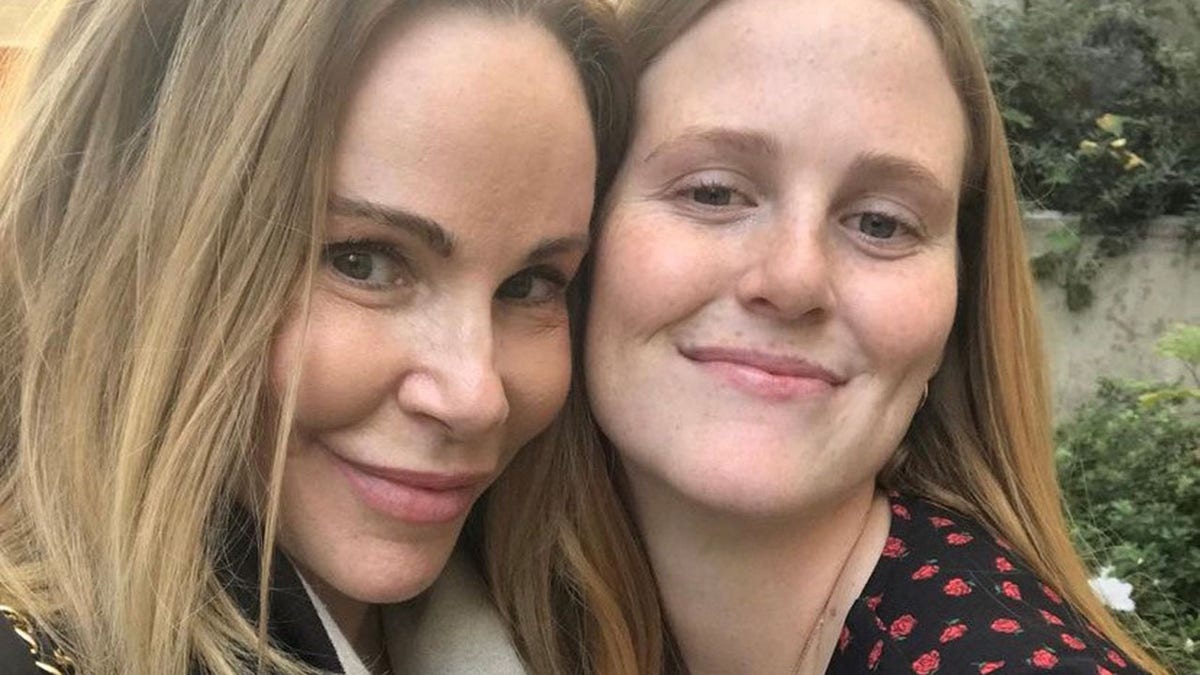 Tawny Kitaen mom