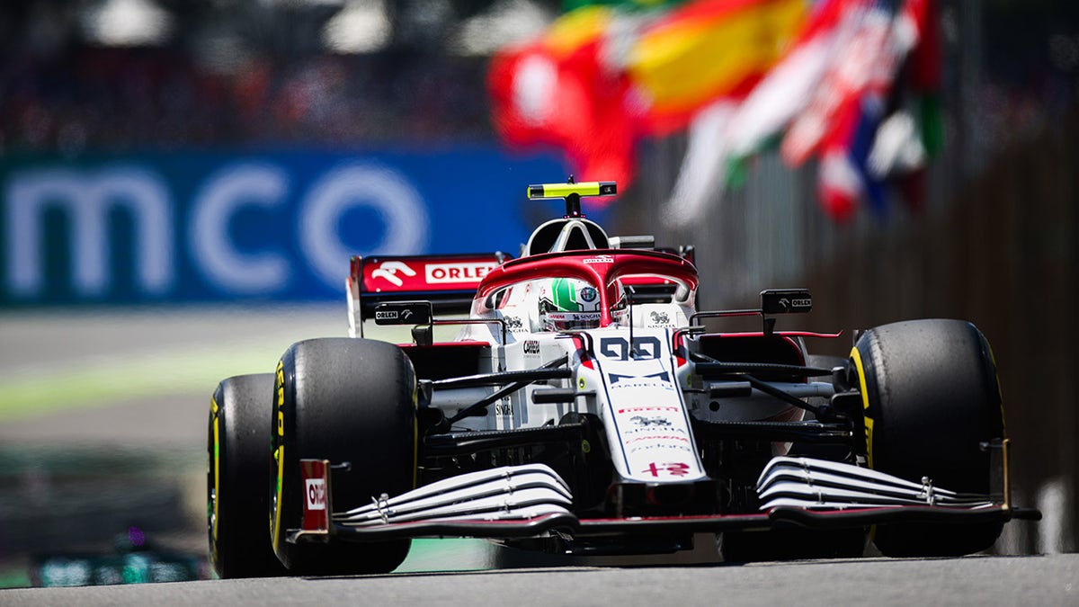 Antonio Giovinazzi and Kimi Raikkonen are both leaving Alfa Romeo at the end of the 2021 season.