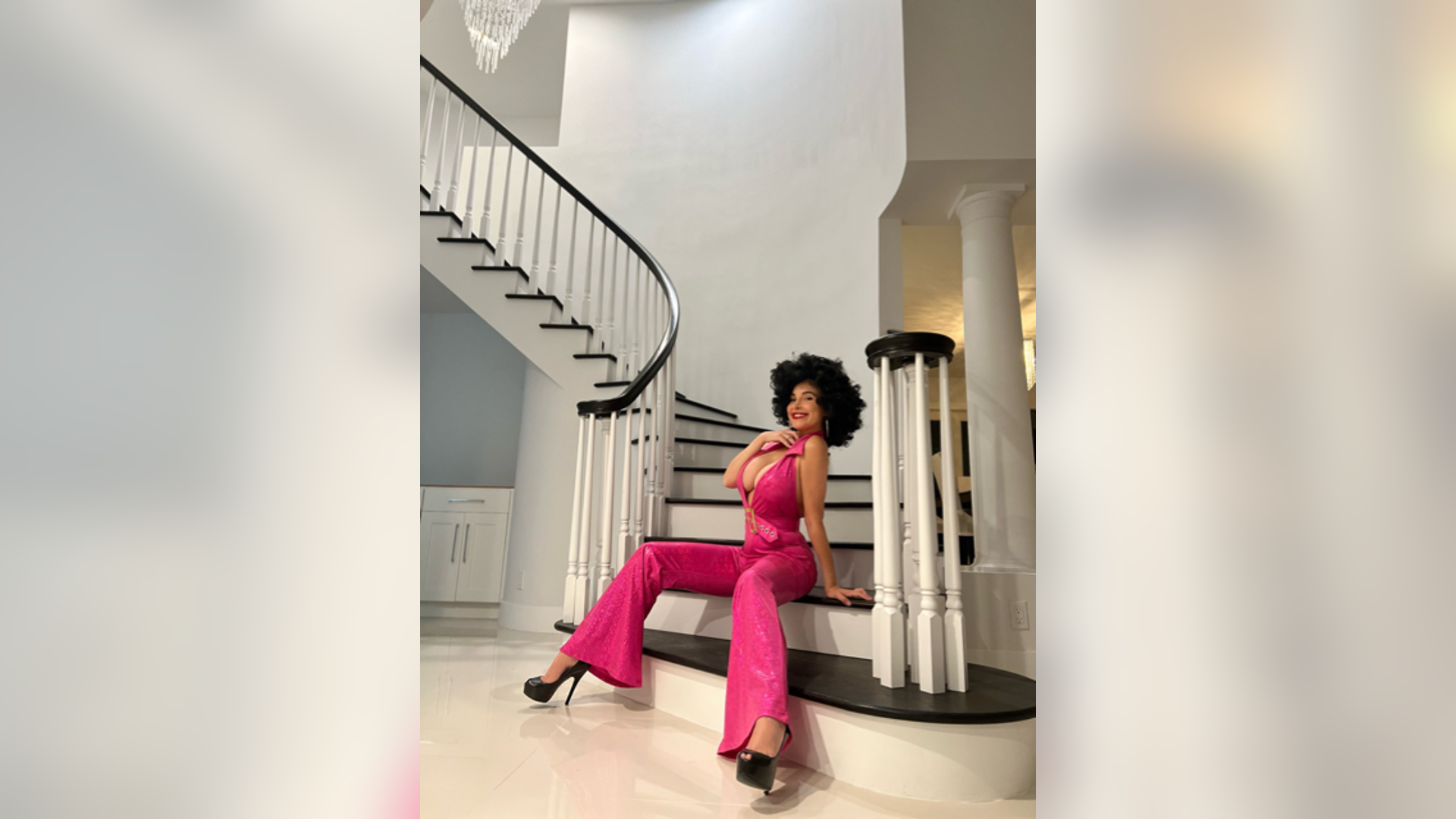 International singer and model Mayra Verónica knows how to boogie, this year the songstress channeled her inner disco queen since her new upcoming single "Ven" seems to have some disco beats. Verónica is seen posing at an undisclosed residence over the Halloween weekend in Los Angeles.