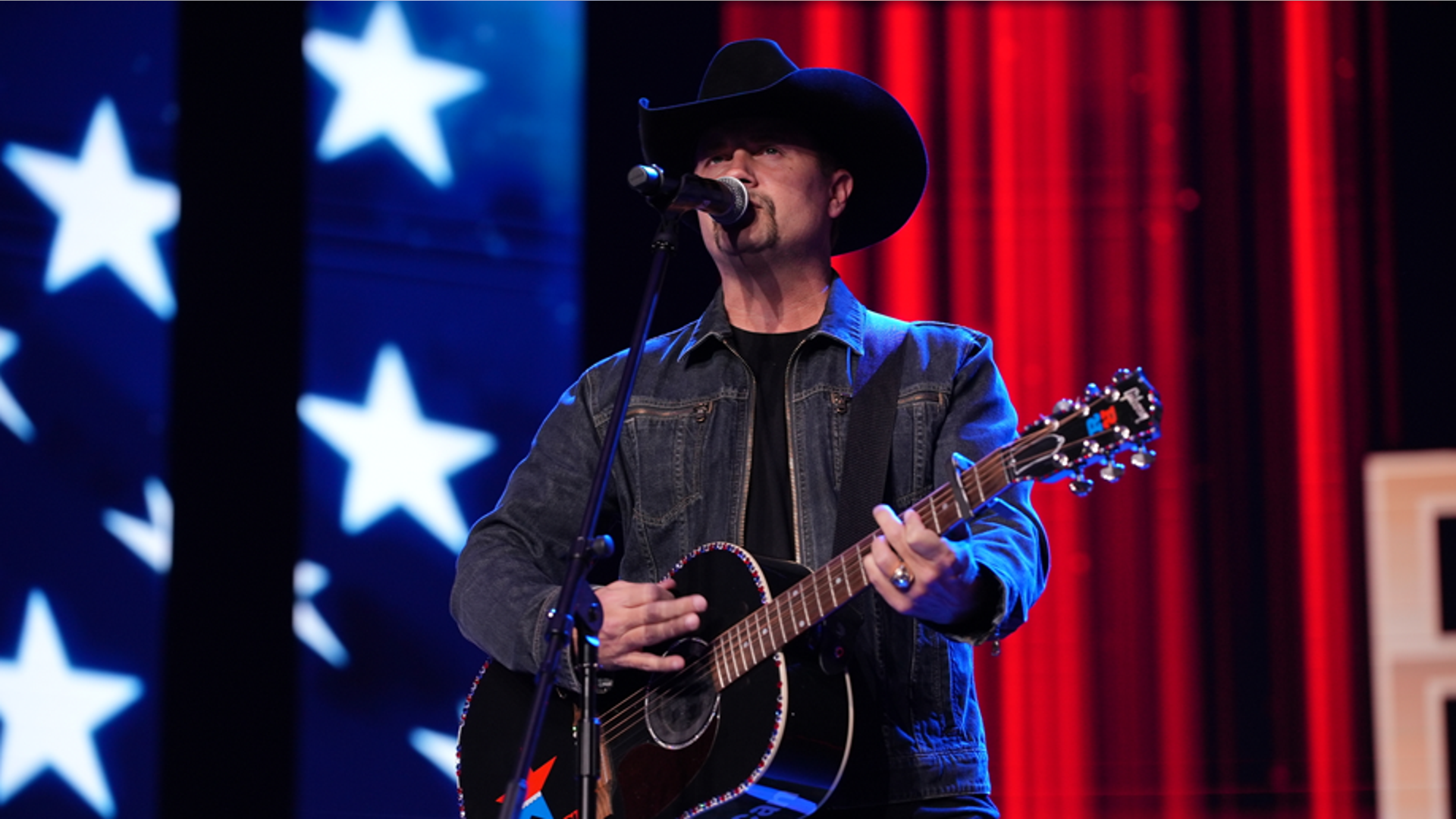John Rich prepares to perform at Fox Nation's Patriot Awards