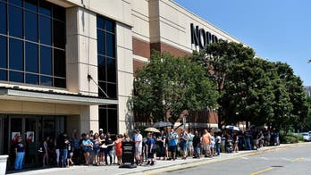North Carolina Black Friday mall shooting sends customers scrambling, 3 shot, 1 in custody