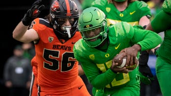 No. 11 Oregon beats Oregon State, will play for Pac-12 title