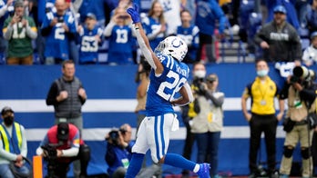 Colts floundering in AFC South, but Henry injury gives hope