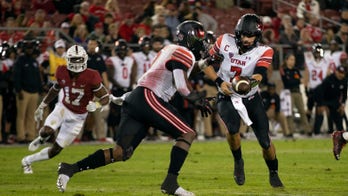 Thomas' 4 TD runs lead Utah past Stanford 52-7