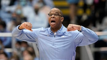 No. 19 UNC rolls past Loyola in Davis’ coaching debut