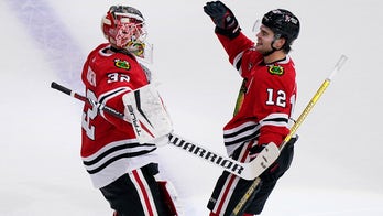 DeBrincat scores in OT, Blackhawks win 2-1 in King's debut