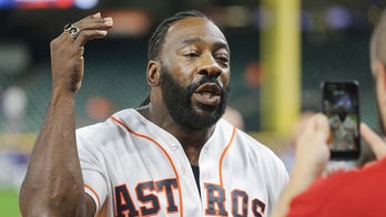 WWE legend Booker T gives Astros pep talk before World Series Game 6