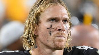 Bears' Cassius Marsh called for questionable taunting penalty, fans worked up into frenzy