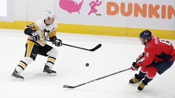 Capitals rout Penguins 6-1 in Crosby's return