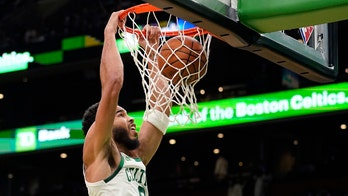 Tatum, Celtics send Rockets to 15th straight loss, 108-90