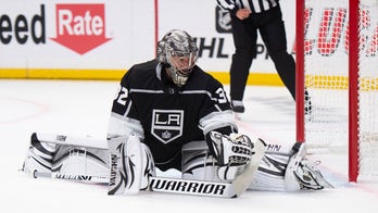 Kings beat Blues 3-2 in shootout to extend win streak to 3