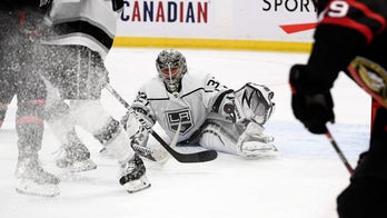 Quick stops 32 shots, Kings beat Sens 2-0 for 7th win a row
