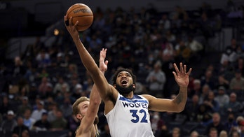 Towns, Edwards push Timberwolves to 100-98 win over Pacers