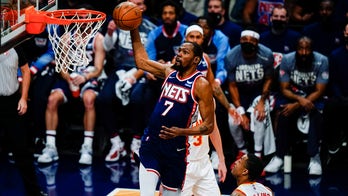 Durant scores 32, Nets hit 22 3s in 117-108 win over Hawks