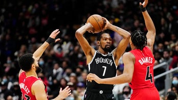 Durant scores 31 points, Nets beat Raptors for 5th straight