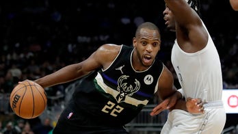 Bucks' Khris Middleton, Mike Budenholzer on Rittenhouse verdict: 'Definitely disappointing'