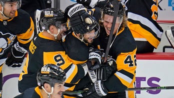 Letang's overtime winner lifts Penguins past Flyers, 3-2