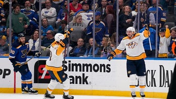 Duchene scores 2nd goal in OT, Predators top Blues 4-3