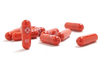 Merck COVID-19 pill: FDA panel weighs safety, effectiveness
