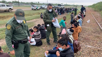 More than 150 migrants from several countries bypass incomplete border wall, cross illegally into US