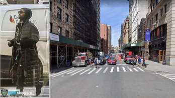 NYPD search for suspect in Manhattan antisemitic attack