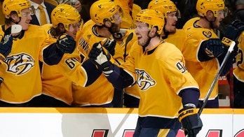 Trenin snaps tie in 3rd period, Predators top Ducks 3-2