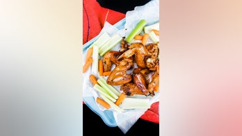 Slow-cooker cola wings for game day dinner