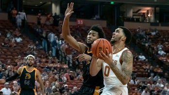 Allen paces No. 8 Texas in 79-45 victory over San Jose State