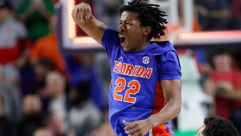 Appleby's buzzer-beater sends No. 23 Florida past Ohio State