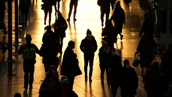 UK extends vaccine boosters amid omicron variant