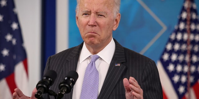 FILE PHOTO: U.S. President Joe Biden delivers remarks on the authorization of the COVID-19 vaccine for children ages 5 to 11, in the South Court Auditorium at the White House in Washington, U.S., November 3, 2021. REUTERS/Evelyn Hockstein/File Photo