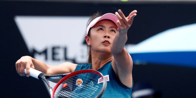 FILE PHOTO: A file photo of China’s Peng Shuai serving during a match at the Australian Open on January 15, 2019. REUTERS/Edgar Su/File Photo/File Photo