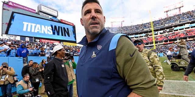 Tennessee Titans head coach Mike Vrabel leaves the field after a 23-21 win over the New Orleans Saints in an NFL football game Sunday, Nov. 14, 2021, in Nashville, Tennessee.