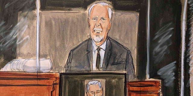 In this courtroom sketch, Lawrence Paul Visoski Jr., who was one of Jeffrey Epstein's pilots, testified on the witness stand during Ghislaine Maxwell's sex trafficking trial, 月曜, 11月. 29, 2021, ニューヨーク市で.