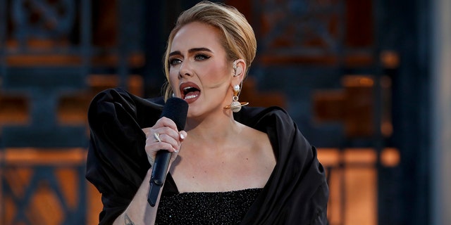 Adele discussed her relationship with her late father during the ‘Adele One Night Only’ special.