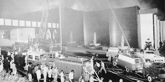 165 people died as a result of a fire at the Beverly Hills Supper Club in Kentucky.