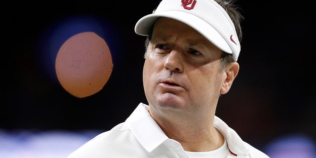 Head coach Bob Stoops of the Oklahoma Sooners looks on against the Auburn Tigers during the Allstate Sugar Bowl at the Mercedes-Benz Superdome Jan. 2, 2017 in New Orleans.