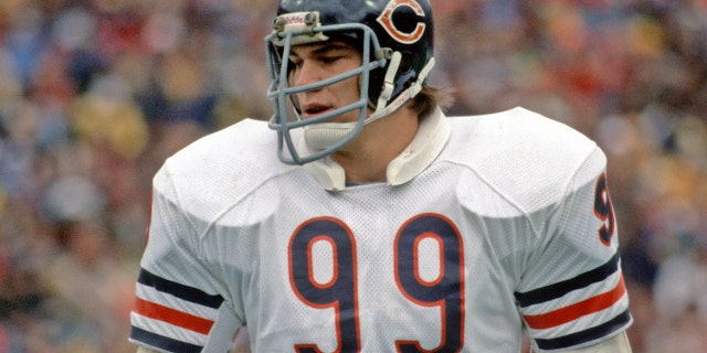 Chicago Bears defensive lineman Dan Hampton during a game against the Buffalo Bills at Rich Stadium on Oct. 7, 1979, in Orchard Park, New York.