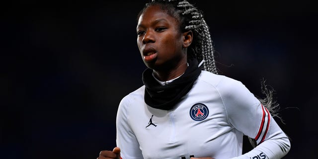 PARIS, FRANCE - NOVEMBER 09: Aminata Diallo of Paris Saint-Germain warms up before the UEFA Women's Champions League group B match between Paris Saint-Germain and Real Madrid at Parc des Princes on November 09, 2021 in Paris, France. (Photo by Aurelien Meunier - PSG/PSG via Getty Images)
