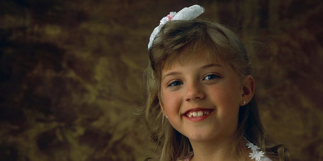 Jodie Sweetin als Stephanie Tanner in" Full House, " circa 1990.