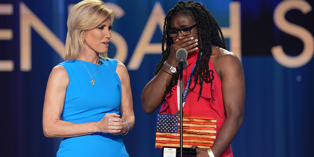 Olympian Tamrya Mensah-Stock awarded ‘Most Valuable Patriot’ at 2021 Premios Patriota