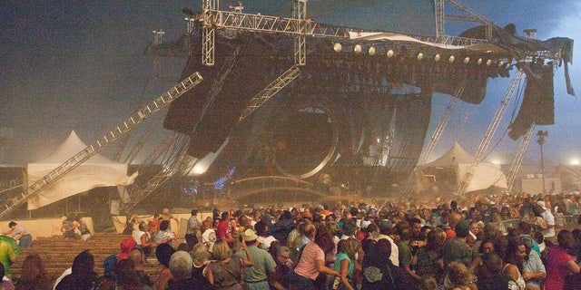 Fans were waiting for Sugarland to take the stage when the temporary roof structure collapsed into the crowd.