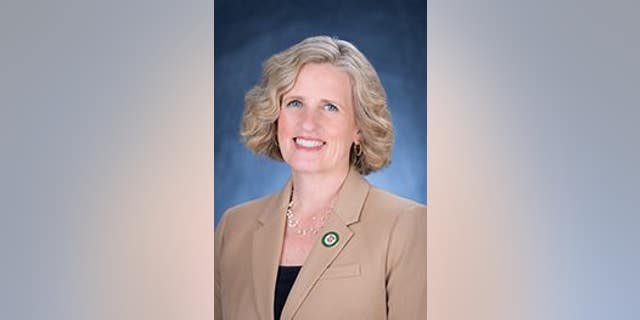 Official government photo of Algonkian District Supervisor Juli Briskman.