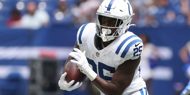 INDIANAPOLIS, INDIANA - AUGUST 15: Marlon Mack # 25 of the Indianapolis Colts runs the ball in the preseason game against the Carolina Panthers at Lucas Oil Stadium on August 15, 2021 in Indianapolis, Indiana.