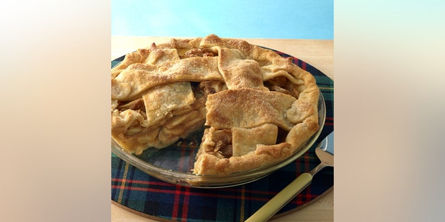 This Thanksgiving, make a delicious peanut butter apple pie from Skippy. (Skippy)