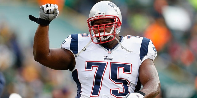 Patriots Defensive tackle Vince Wilfork warms up at Lambeau Field for a game against the Green Bay Packers on Nov. 30, 2014, in Green Bay, Wisconsin.