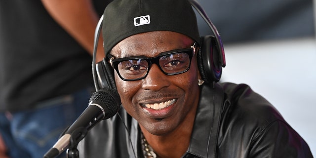Rapper Young Dolph was shot and killed on Wednesday at a local cookie shop in Memphis, 테네시.