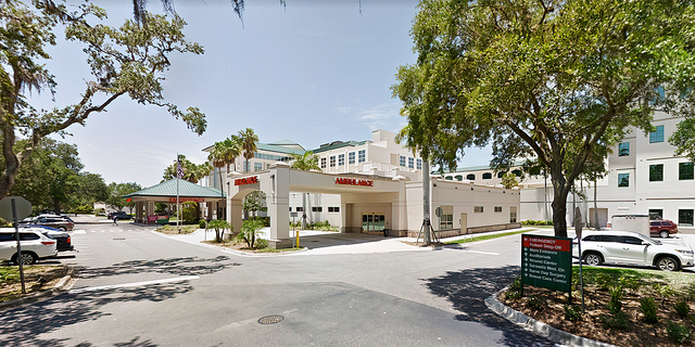 مستشفى الطبيب في ساراسوتا ، فلوريدا
