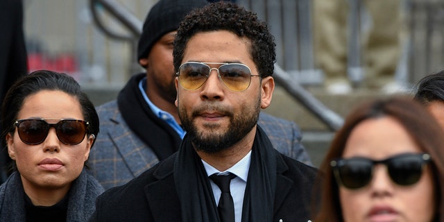 Ex "Impero" actor Jussie Smollett leaves the Leighton Criminal Courthouse in Chicago, Feb. 24, 2020. 